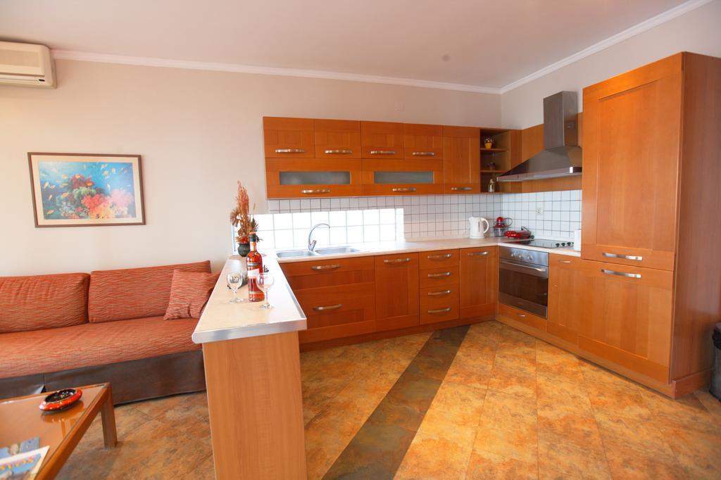 Panorama Apartments Plomari Bilik gambar